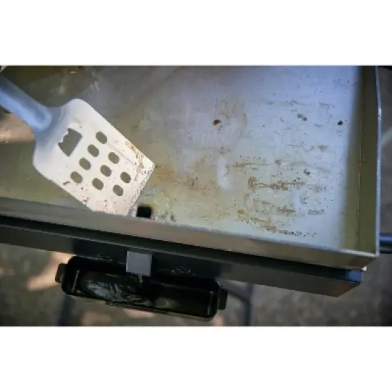 Coleman Roadtrip Griddle 19" Gas Grill 2000038251 - Black image {8}