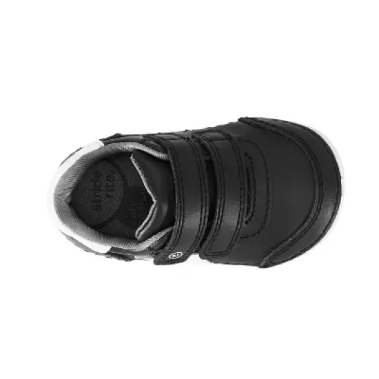 Stride Rite Kids Unisex Zips Kennedy Sneaker | 4 | Black image {5}