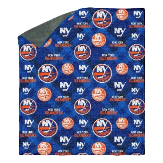 NHL New York Islanders 60"x70" Uplift Chenille Throw Blanket image {3}