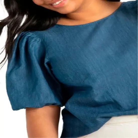 ELOQUII Women&rsquo;s Plus Size Denim Puff Sleeve Top image {1}