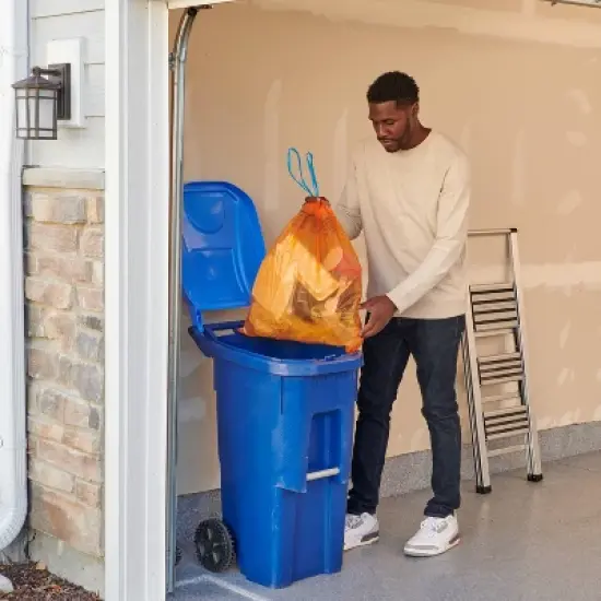 Hefty Renew Orange Drawstring Trash Bags - 13gal/20ct image {5}