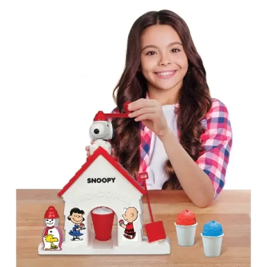Snoopy Sno-Cone Machine image {1}