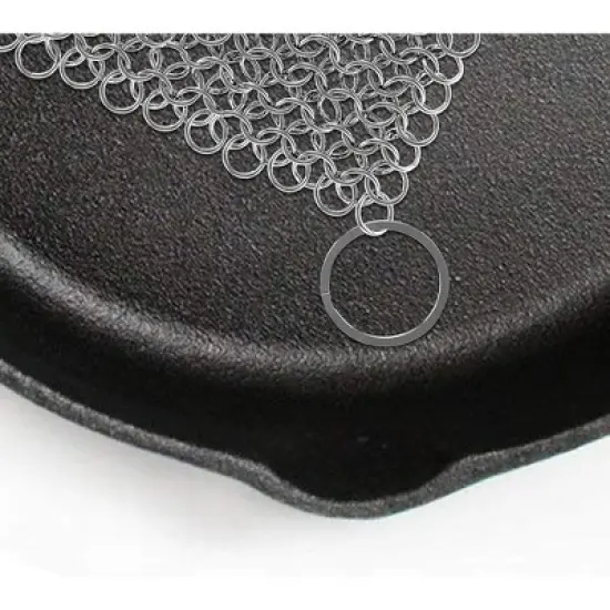 NutriChef Stainless Steel Cast Iron Cleaner - Durable Chainmail Pan-Pot Dutch Oven Cleaning Tool - Black image {5}