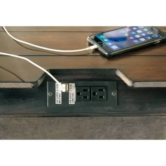 Lakeleigh Nightstand Brown - Signature Design by Ashley image {4}