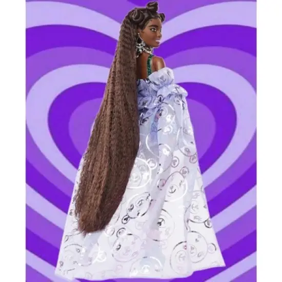 Barbie Superior Fashionista Runway Doll in Teddy-Print Gown with Long Fringe Hair image {5}
