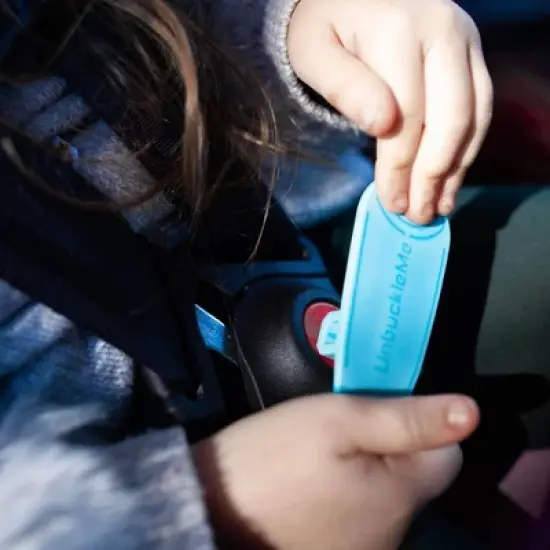 UnbuckleMe Car Seat Buckle Release Tool image {3}