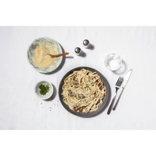Rao's Bacon Alfredo - 15oz image {3}