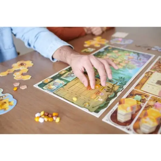 Goliath Honey Buzz Board Game image {6}