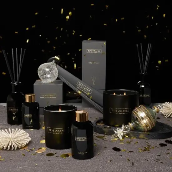 Benevolence LA Rose & Sandalwood Reed Diffuser Oil Refill image {5}