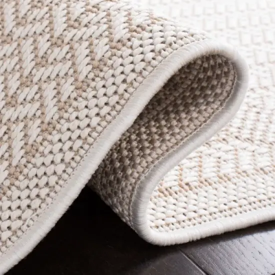 Bermuda BMU811 Power Loomed Indoor/Outdoor Area Rug  - Safavieh image {4}