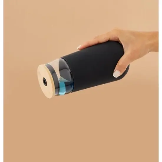 JoyJolt Glass Tumbler with 1 Straws & Non Slip Silicone Sleeve - 20 oz - Black image {3}