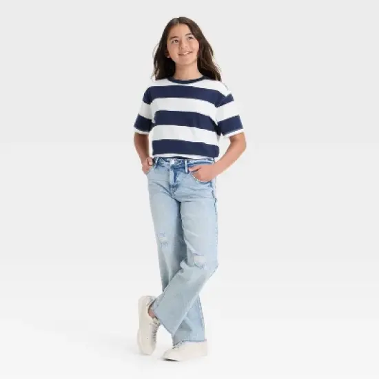 Girls' Oversized Short Sleeve Striped T-Shirt - art class&trade; image {2}