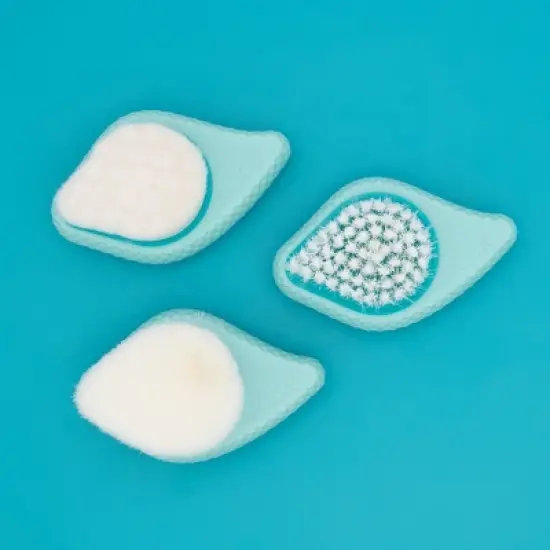 MODA Brush Spa Prep & Glow 2pc Kit, Includes Exfoliation, Crease, and Moisturizer Brushes image {1}