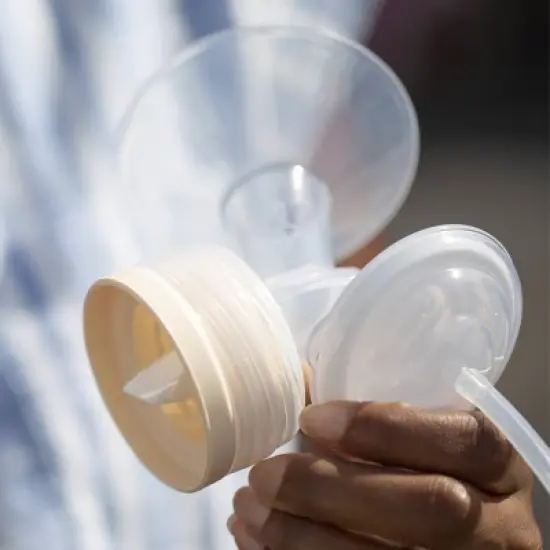 Spectra Small To Wide Neck Milk Bottle Cap Adapter image {1}