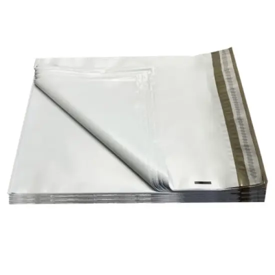 UOFFICE Pack of 250 White Poly Mailers, 12" x 15.5" image {2}