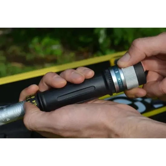 Pedro's Grande Torque Wrench 3/8" Ratcheting, Micrometer Scale, 10-80 Nm Range image {4}