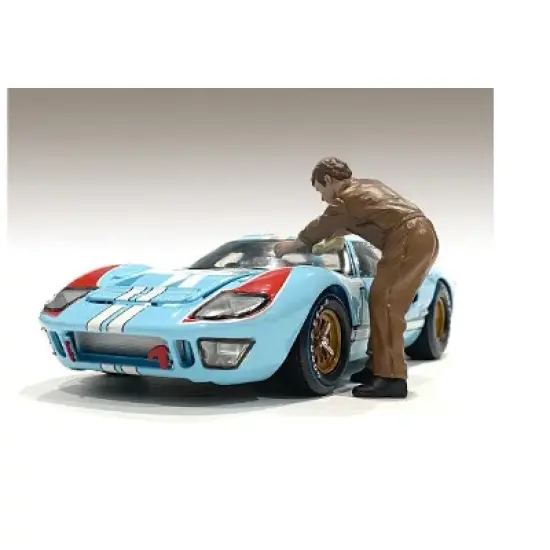 "Race Day 1" Figurine V for 1/18 Scale Models by American Diorama image {2}