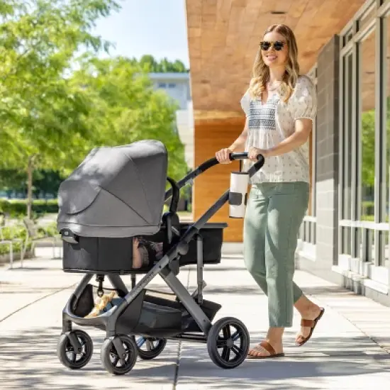 Evenflo Pivot Suite Travel System with LiteMax image {19}