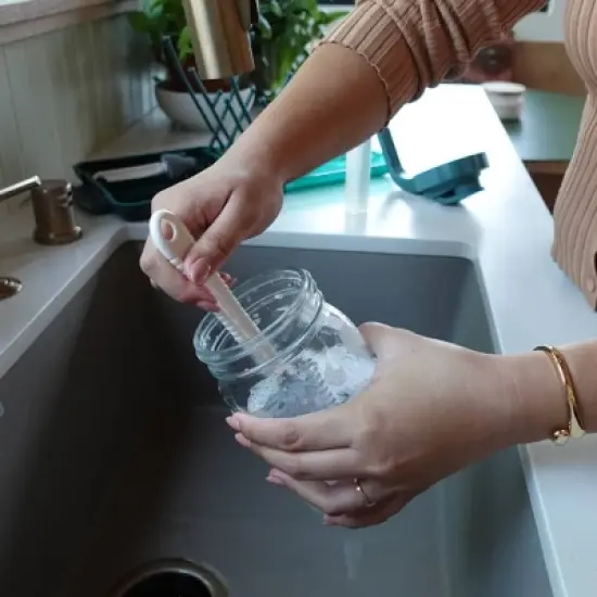 WILLOW Glass Breast Milk Pitcher image {8}