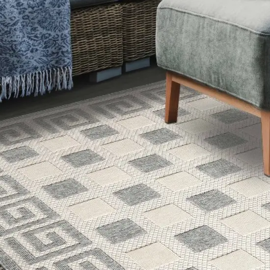 Traditional Geometric Infinity Border Indoor Outdoor Area Rug by Blue Nile Mills  image {6}