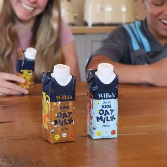Willa's Organic Non-Dairy Oat Kids Milk - 4pk image {5}