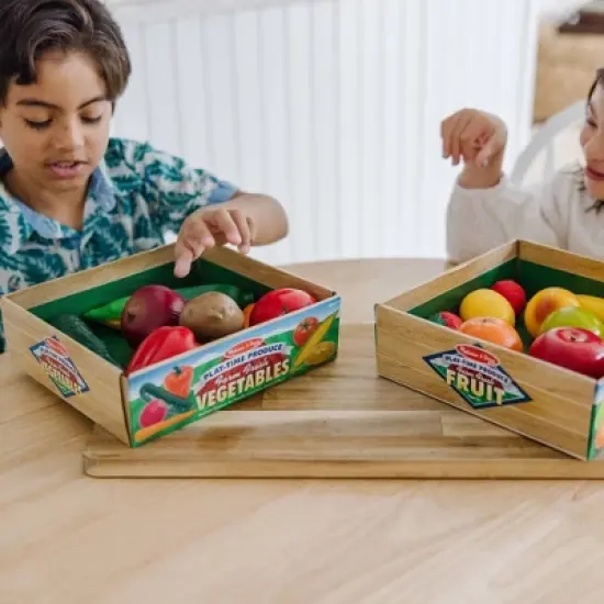 Melissa & Doug Play-Time Produce Fruit (9pc) and Vegetables (7pc) Realistic Play Food image {10}
