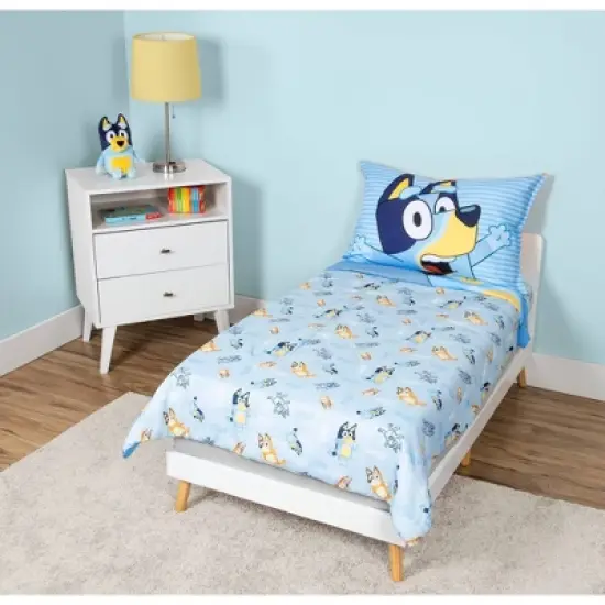 Bluey Kids' 4pc Toddler Bed Set image {1}