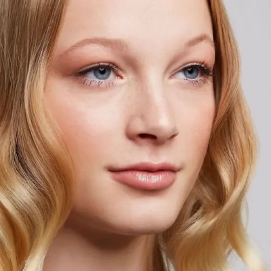 essence Bye Bye Panda Eyes! Smudge-Proof Volumizing & Defining Mascara - 01 - 0.54 fl oz image {4}