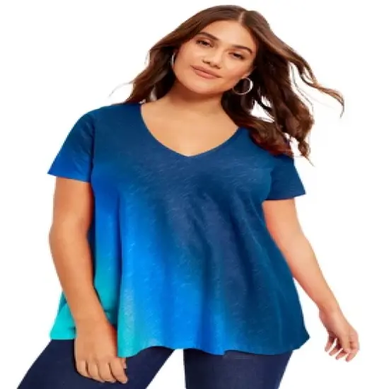 June + Vie by Roaman's Women&rsquo;s Plus Size V-Neck Ombre Tee image {3}