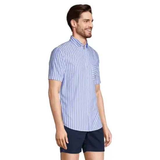 Lands' End Men's Traditional Fit Short Sleeve Essential Lightweight Poplin image {2}