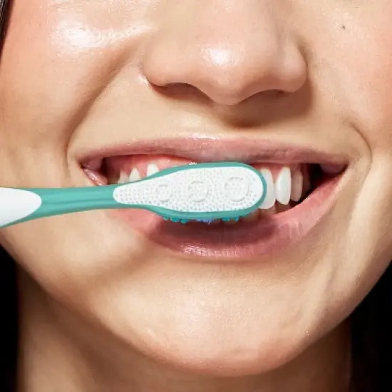 Colgate 360  Deep Clean Manual Toothbrush - Medium - 4ct image {1}