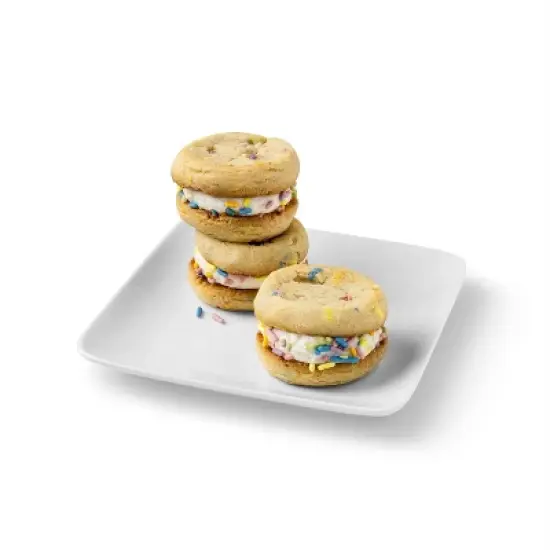 Soft Sandwich Cookies - 7.5oz/6ct - Favorite Day&trade; image {1}