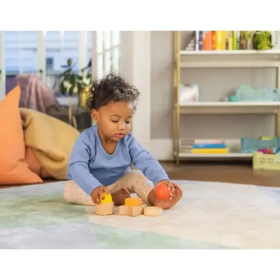 Lovevery Montessori Shapes - 6pc image {2}