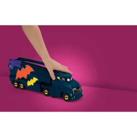 Fisher-Price DC Batwheels Bat Big-Rig Toy Car Carrier image {4}