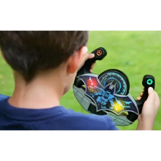 eKids Batman Toy Steering Wheel for Kids &ndash; Black (BM-157.EEV22) image {3}