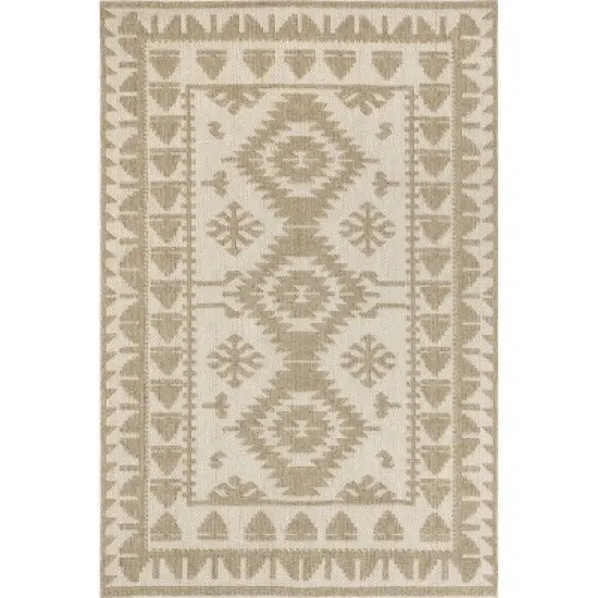nuLOOM Miesha PersianTransitional Indoor/Outdoor Patio Area Rug image {11}