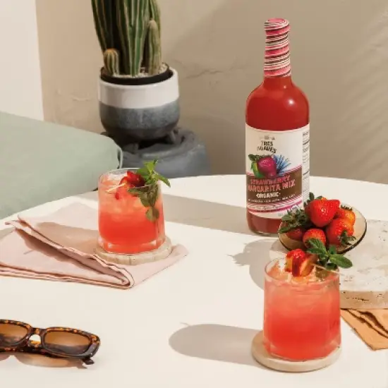 Tres Agaves Organic Strawberry Margarita Mix - 1L Bottle image {1}
