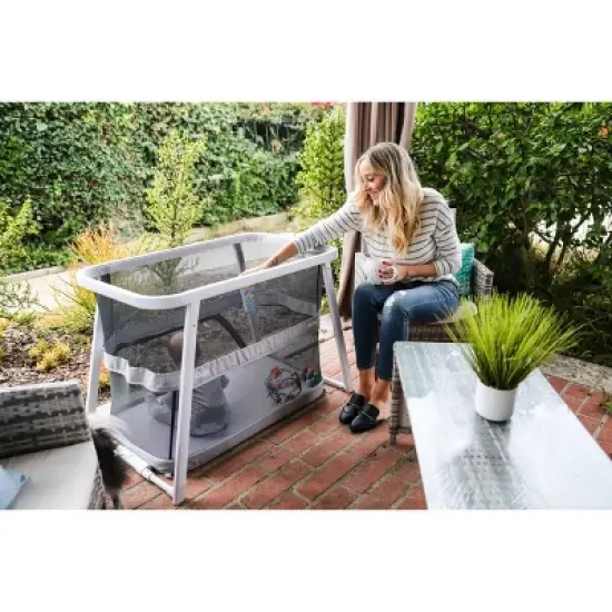 Joovy Coo Portable Bassinet Playpen Rocker image {8}