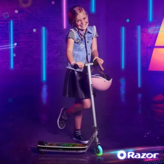 Razor Color Rave Electric Scooter - Black image {10}