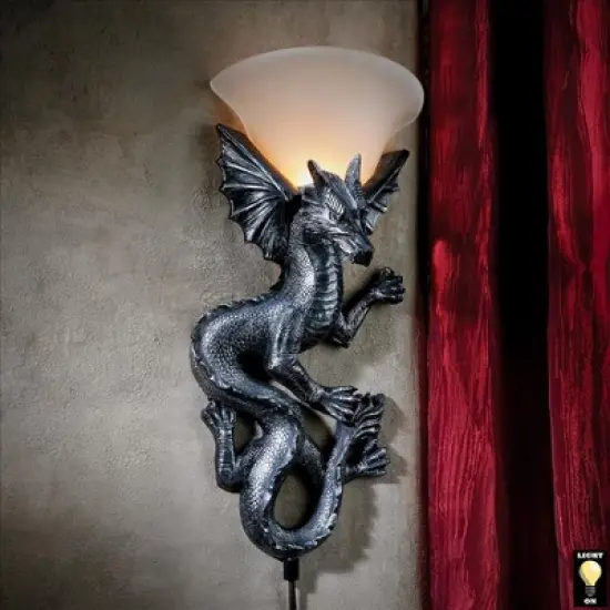 Design Toscano Heraldic Dragon of Ravenscraig Castle Illuminated Wall Sculptures: Set of Two image {7}