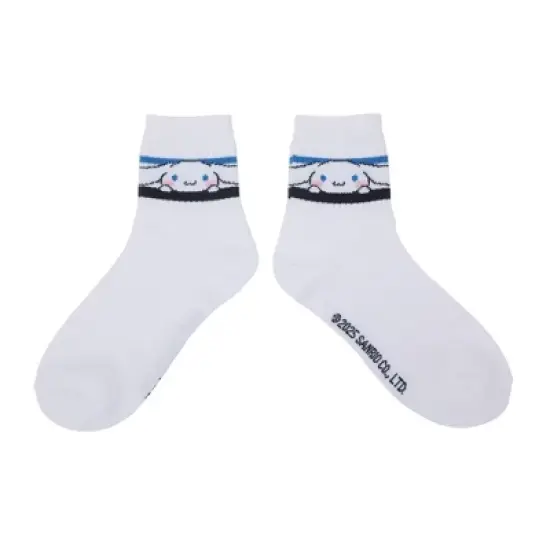 Hello Kitty & Friends Favorite Characters 3-Pack of Women's Quarter Crew Socks image {3}