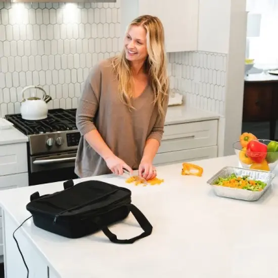 HOTLOGIC Max Portable 9" x 13" Food Warmer and Carrying Bag (Black) image {4}