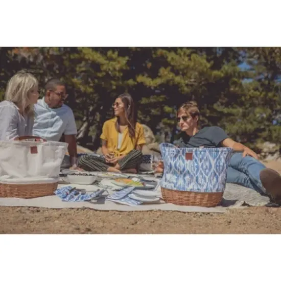 Picnic Time Promenade Beige Canvas Picnic Basket: Wicker, Solid Pattern, Disney Licensed, Lifetime Warranty image {10}