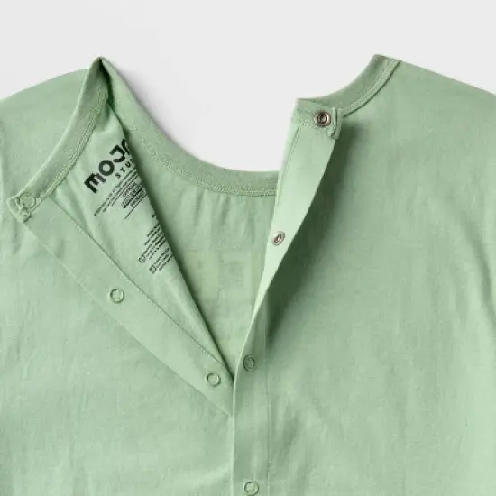 Boys' Minecraft Adaptive Short Sleeve Graphic T-Shirt - Green image {2}