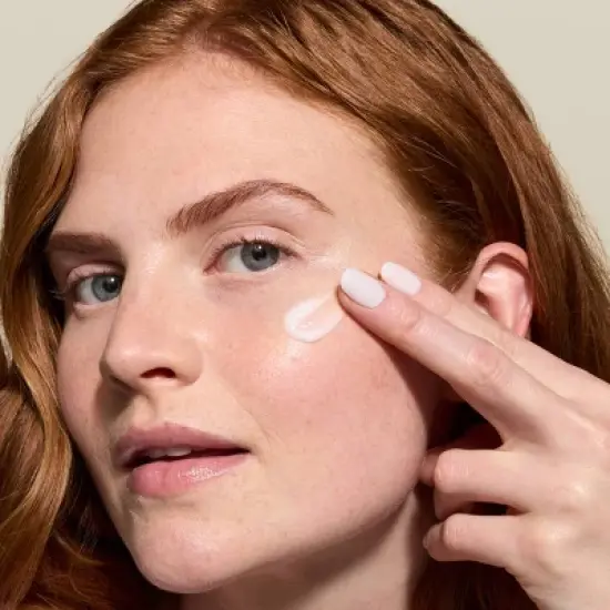 Curology Brightening Vitamin C Serum - 30ml image {6}