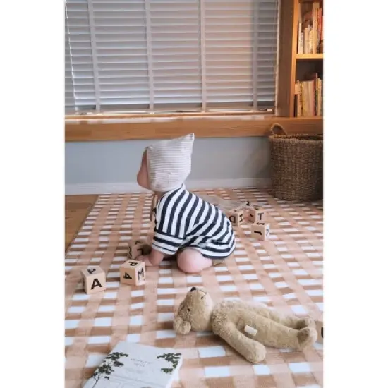 LITTLE Bot Baby Play Mat - Wonderland image {5}