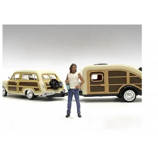 "Campers" Figure 3 for 1/18 Scale Models by American Diorama image {1}