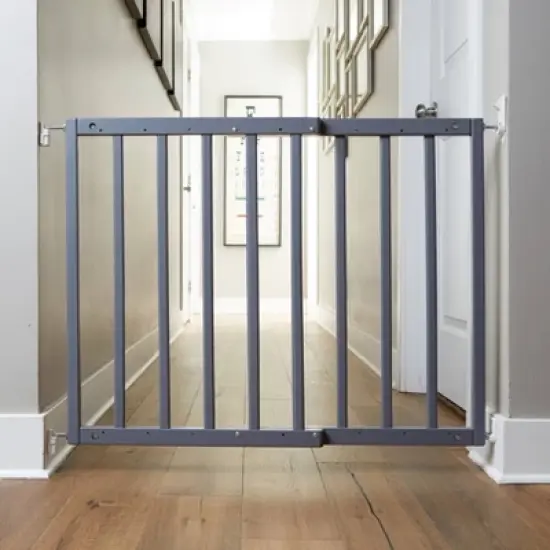 Primetime Petz Safety Mate Baby & Dog Gate image {1}