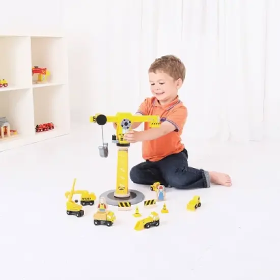 Bigjigs Rail Big Crane Construction Set Wooden Railway Train Set Accessory image {3}