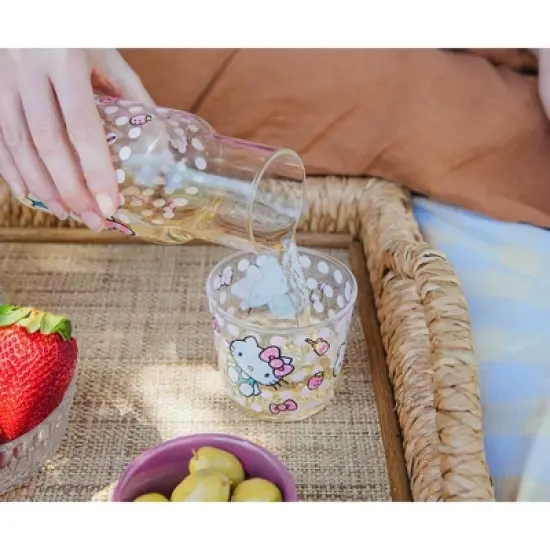 Silver Buffalo Sanrio Hello Kitty Pink Dots 18-Ounce Glass Pitcher and 8-Ounce Cup image {6}